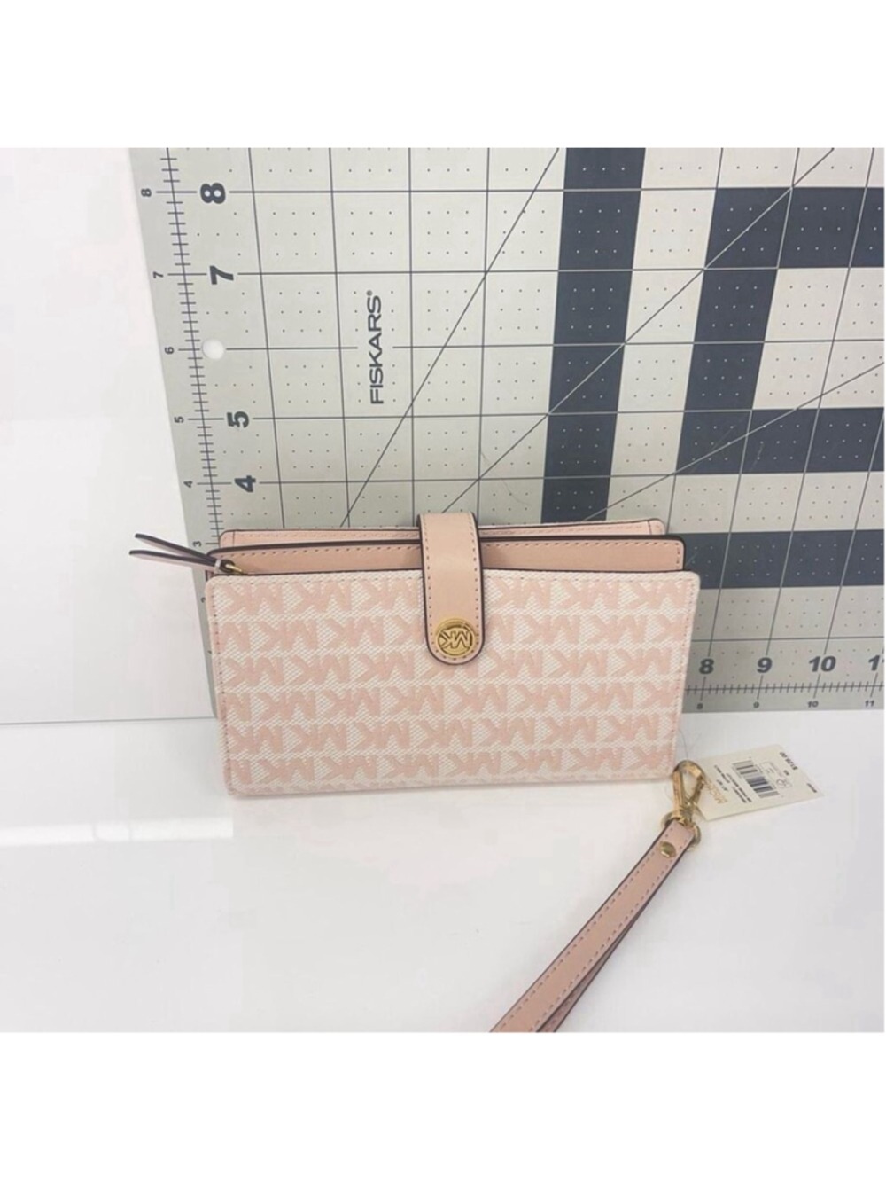 Michael Kors Tech Phone Wallet/Wristlet Pink Jaquard Fabric Soft Pink - Picture 10 of 10